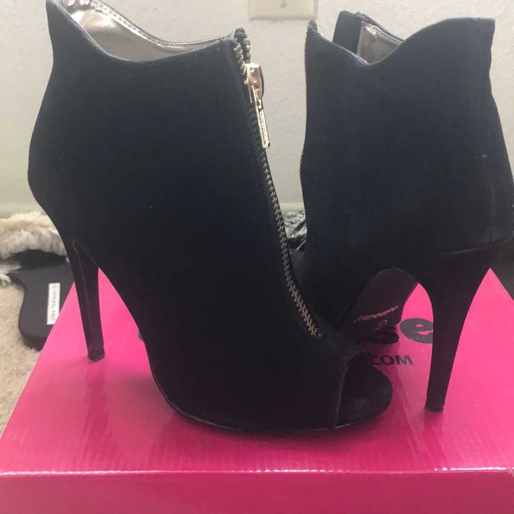 Dollhouse Booties